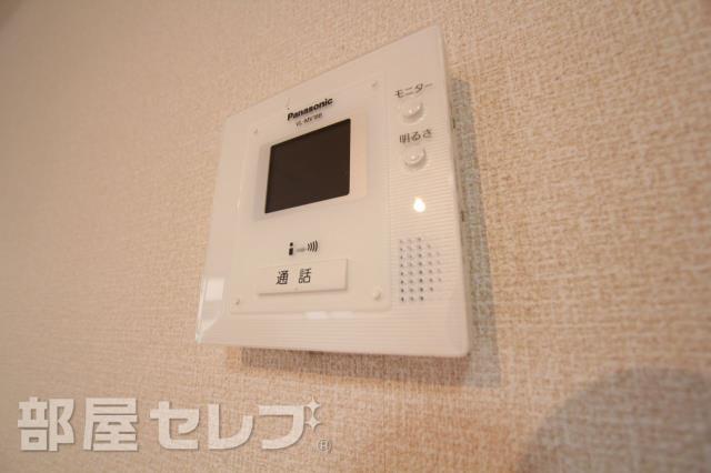 セキュリティ　テレビモニターホンです。