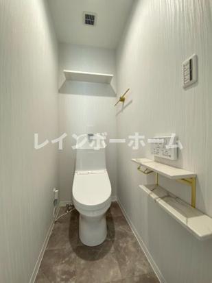トイレ　ゆったりとした空間のトイレです