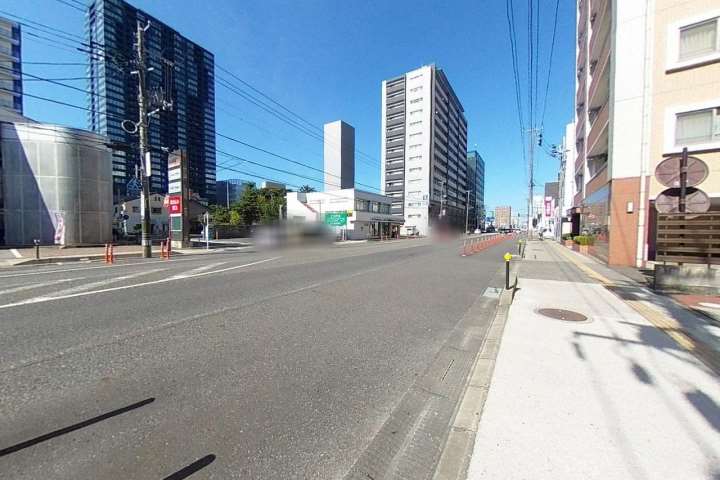 その他　前面道路（その他）まで0m