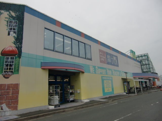 ドラックストア　杏林堂薬局小松店（ドラッグストア）まで3932m