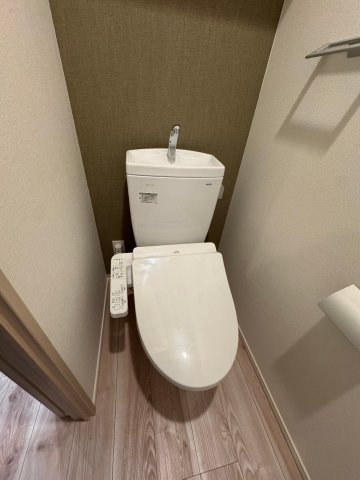 トイレ　清潔感のあるトイレです