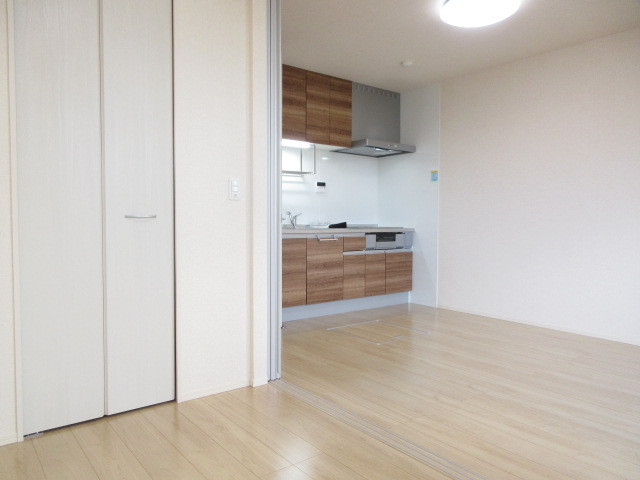その他部屋・スペース　ＬＤＫ８．１帖