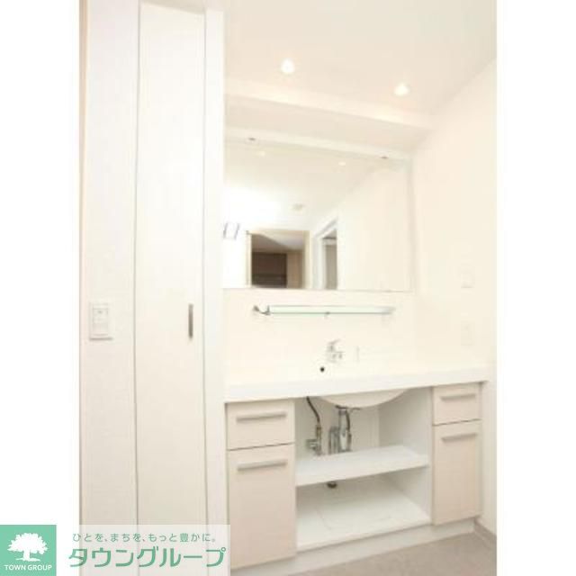 洗面設備　※写真は同タイプ住戸です。