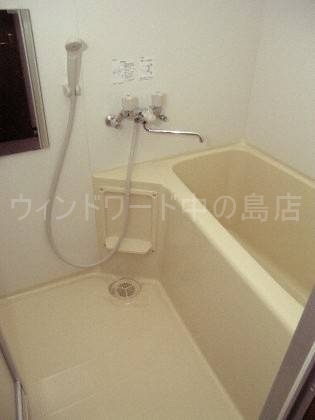 バス・シャワールーム　詳細は、ウィンドワード中の島店までご相談下さい。