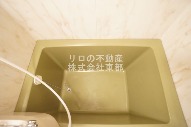 バス・シャワールーム　お掃除しやすい☆洗面台付き３点ユニットです☆
