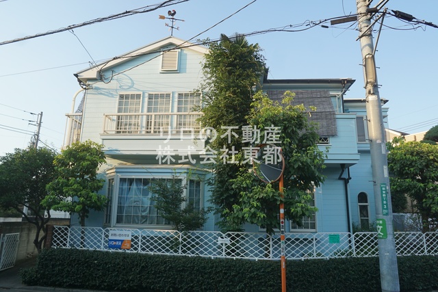建物外観　閑静な住宅街☆落ち着いた生活をお望みの方にはぴったりです♪