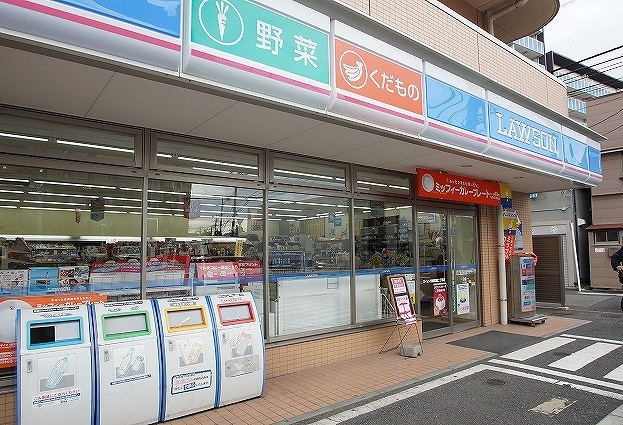 コンビニ　ローソン「川崎塚越2丁目」（コンビニ）まで512m