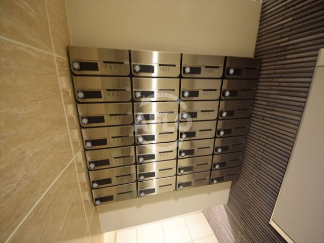 エントランス　アルデールトモ北堀江　メールボックス
