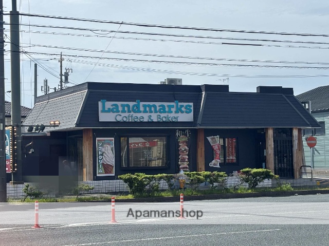 飲食店　Landmark’s Coffee&Baker（飲食店）まで594m