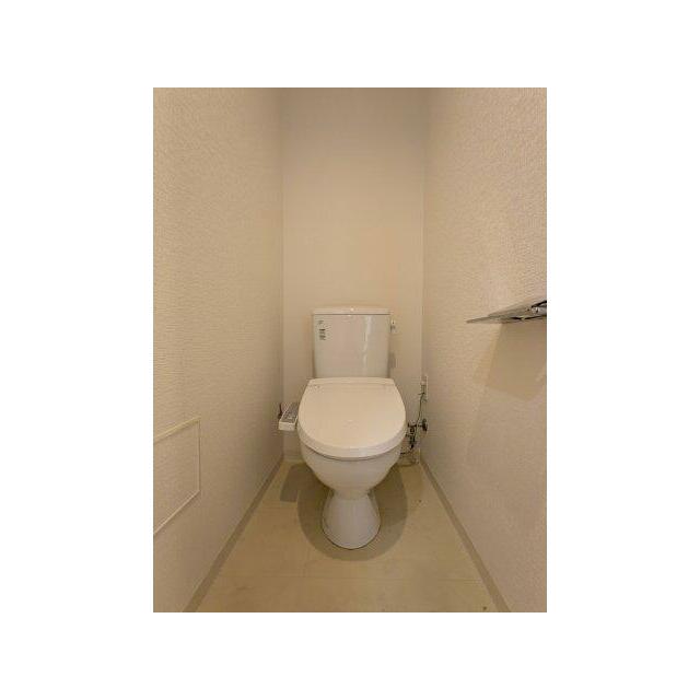 トイレ　※同仕様写真