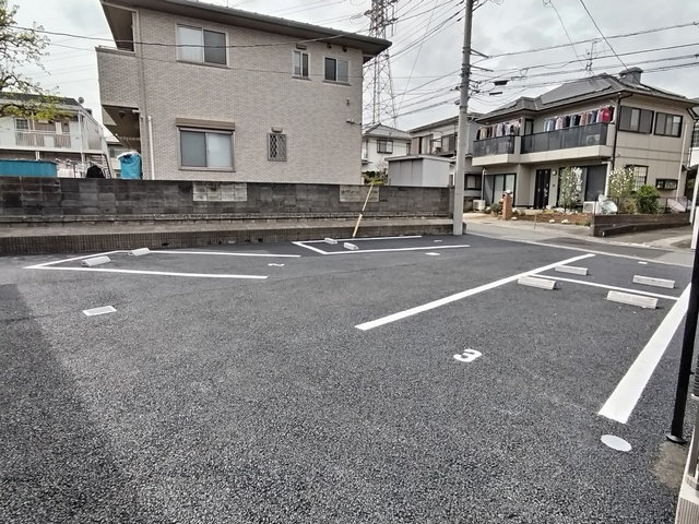 駐車場　駐車場（要空き確認）