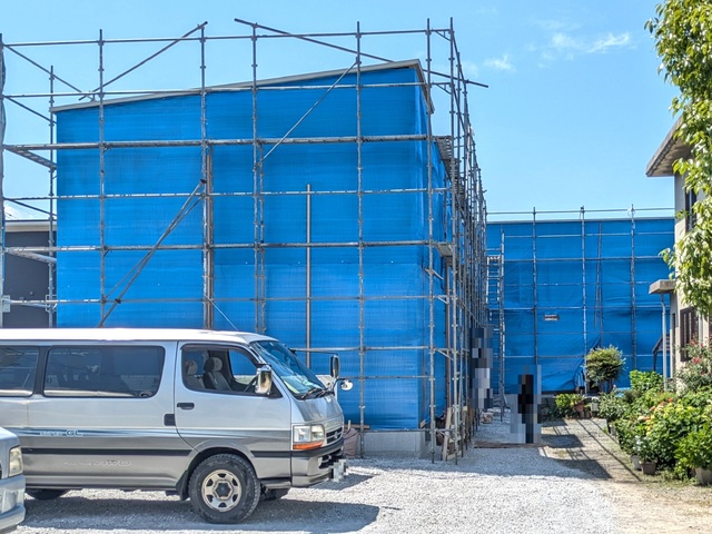 建物外観　建築中