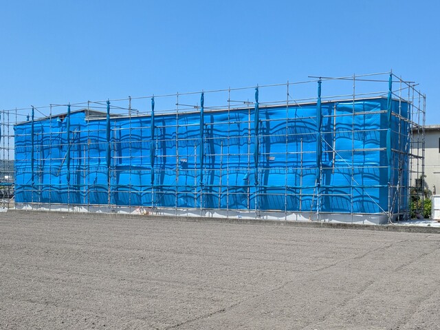 建物外観　建築中