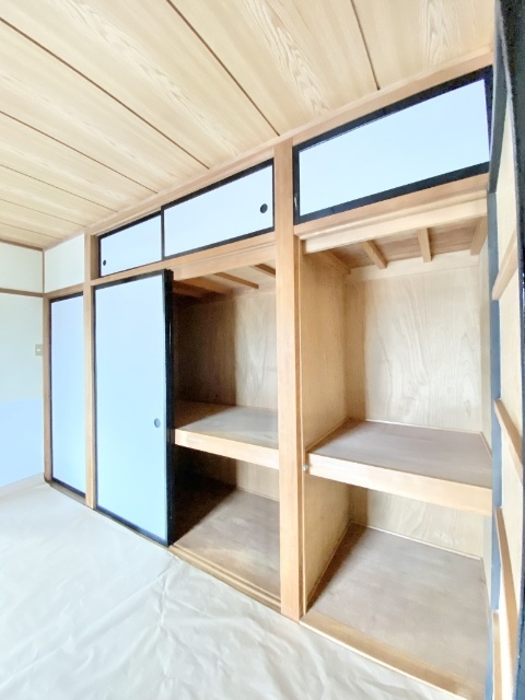 収納　※同物件別部屋のお写真を転用しております。