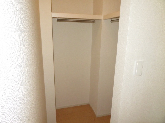 収納　※１階１０１号室の参考写真です