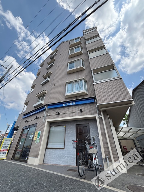 建物外観　スタイリッシュな建物です＾＾