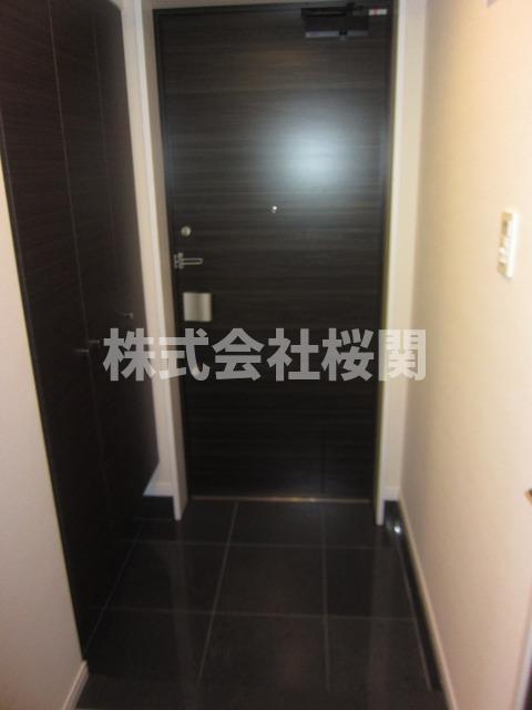 玄関　※同仕様参考写真