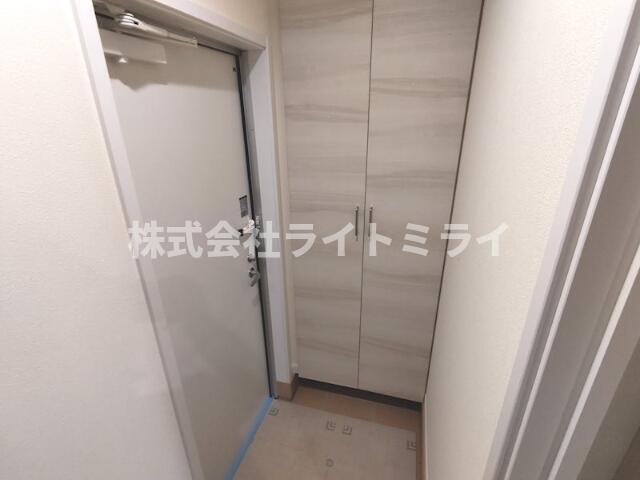 玄関　?