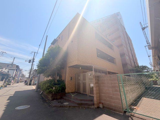 建物外観　綺麗な外観の素敵なお部屋があなたを待っています。