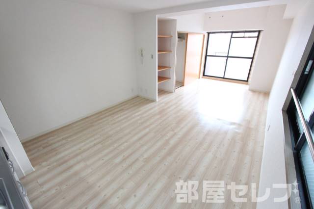 居室・リビング　同タイプの他の部屋