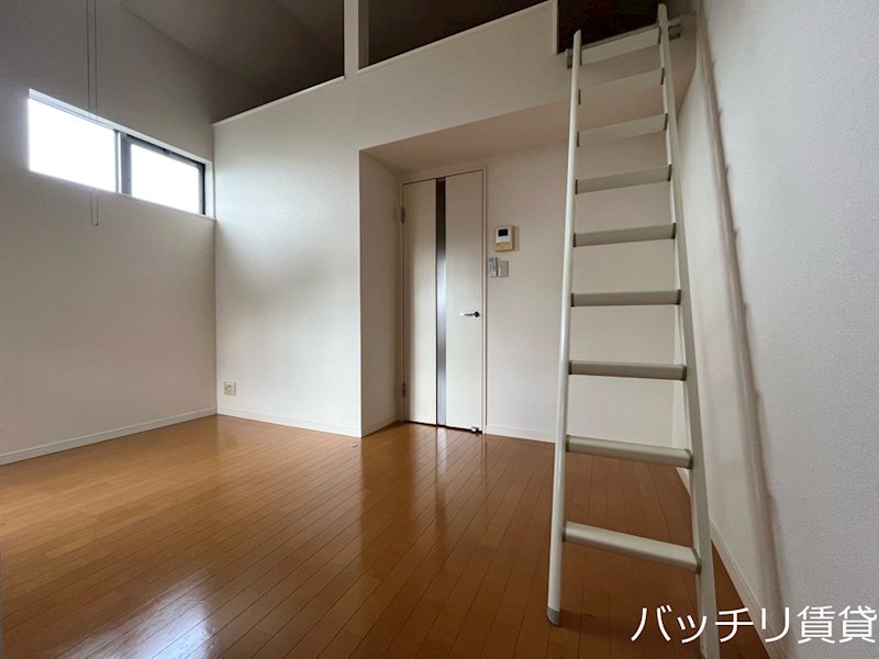 居室・リビング　画像は別号室タイプの為、現状を優先致します。
