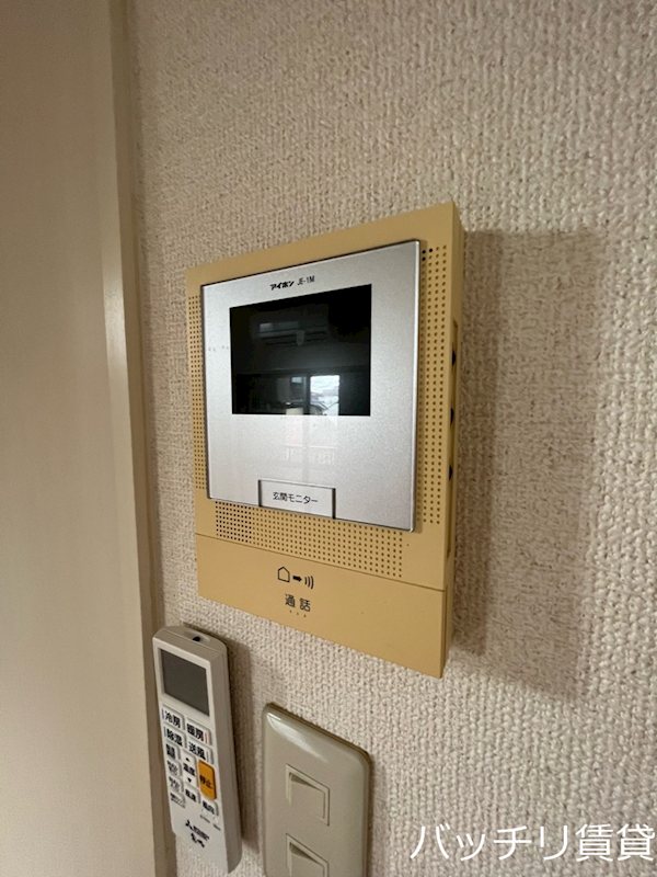 セキュリティ　画像は別号室タイプの為、現状を優先致します。