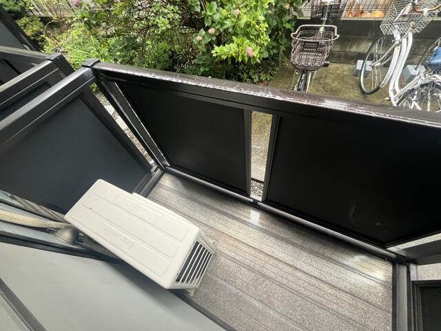 バルコニー　?