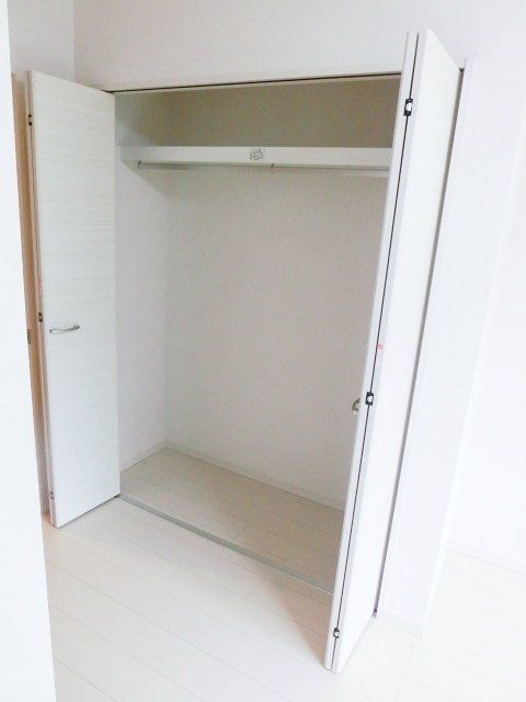 収納　クローゼットタイプ