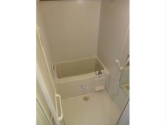 バス・シャワールーム　※別部屋写真