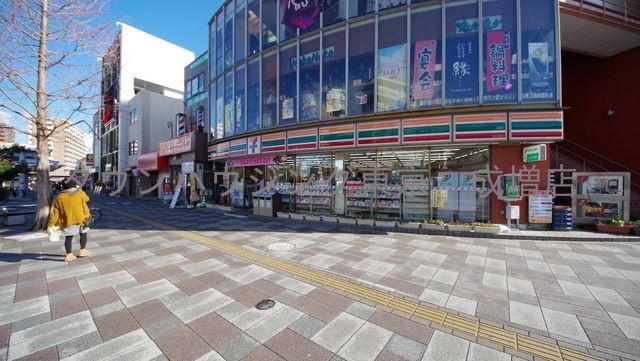 コンビニ　セブンイレブン朝霞駅南口店（コンビニ）まで1270m