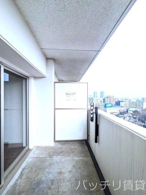 バルコニー　※同マンション別部屋写真の為、現状優先。