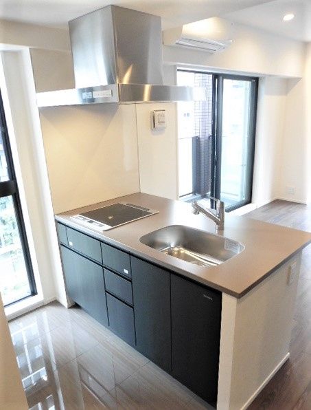 キッチン　写真は同タイプ住居です。