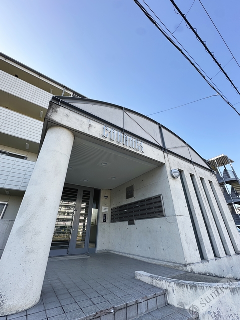 建物外観　駅徒歩４分の好立地♪♪