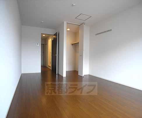 居室・リビング　広めのお部屋です。