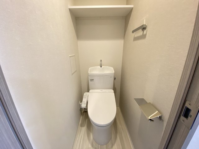 トイレ　同一タイプです。