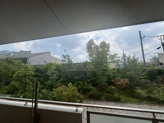 眺望　アソシエール中野弐番館