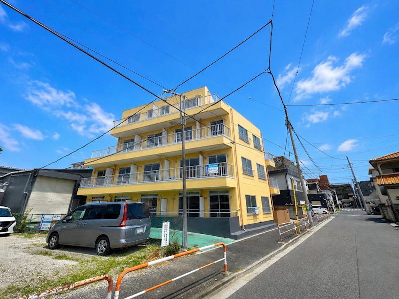 建物外観　西新井大師西駅徒歩１３分
