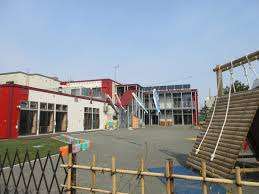 幼稚園・保育園　保育所型認定こども園こども園まこと（幼稚園・保育園）まで277m
