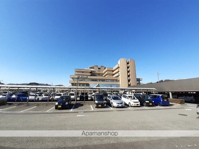 病院　国立病院機構　高知病院（病院）まで1100m