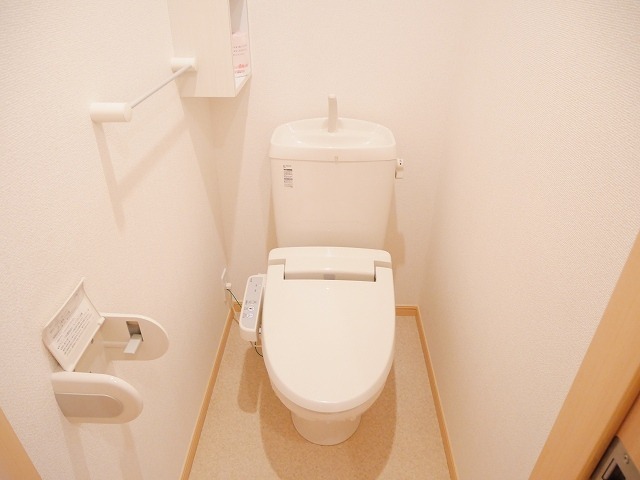 トイレ　図面と現状に相違がある場合には現状を優先