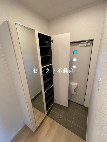 玄関　明るい玄関です