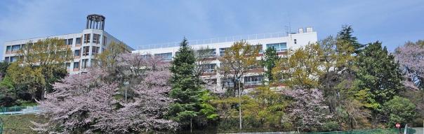 高校・高専　関東学院高等学校（高校・高専）まで2068m