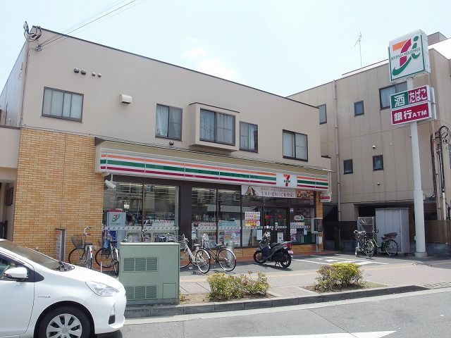 コンビニ　セブンイレブン立川諏訪通り店（コンビニ）まで377m
