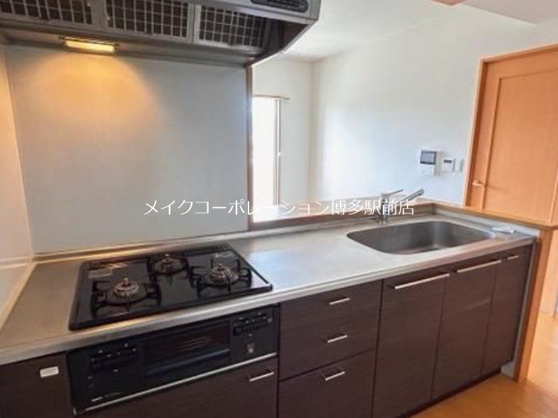 キッチン　※室内写真は同物件別部屋・現状優先です。