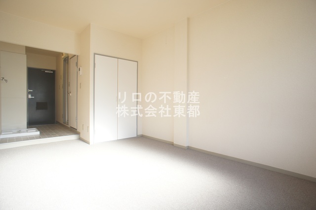 その他部屋・スペース　窓から暖かな日差しが入ります♪