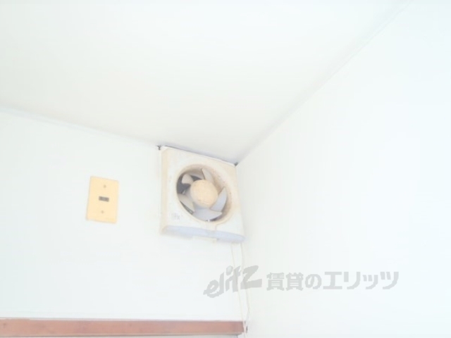 その他　換気扇
