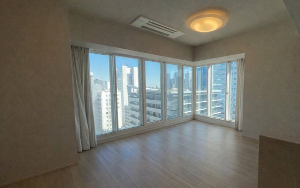 Brillia Tower 浜離宮 ブリリアタワー浜離宮の居間写真