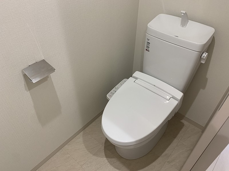トイレ　※同仕様写真含む