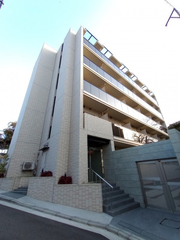 建物外観　クレイシア横浜ヴェール