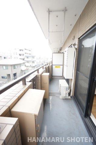 バルコニー　物件、駅でお待ち合わせでのご案内歓迎！